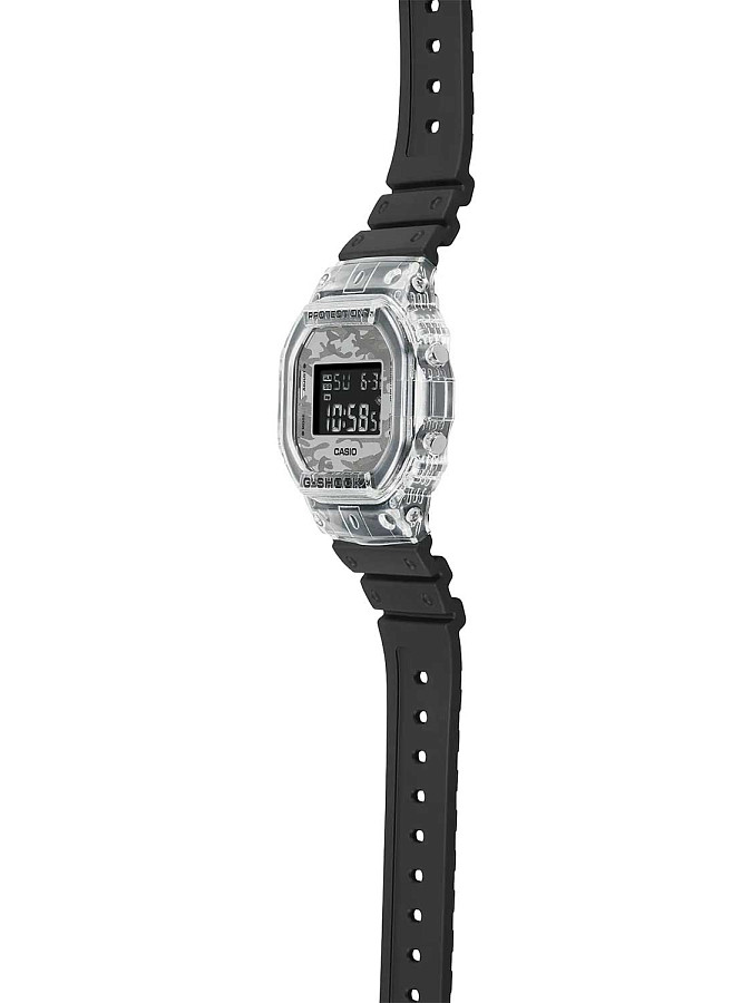 Часы Casio G-Shock DW-5600SKC-1E — артикул DW-5600SKC-1E