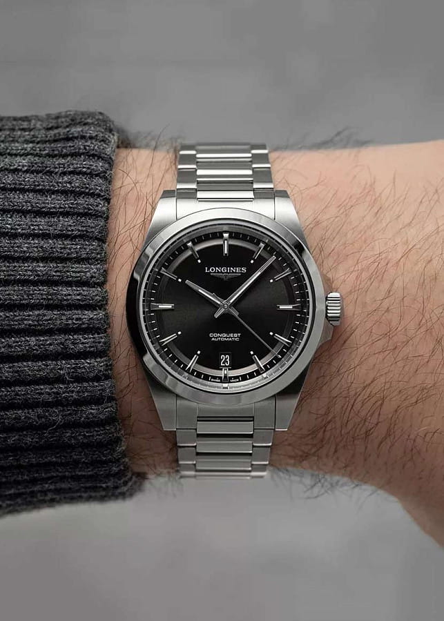 Часы Longines Conquest L3.720.4.52.6 — сталь металл, нержавеющая сталь