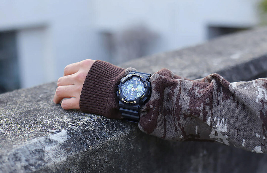 Часы Casio G-Shock GA-100GBX-1A9 — пластик, Япония