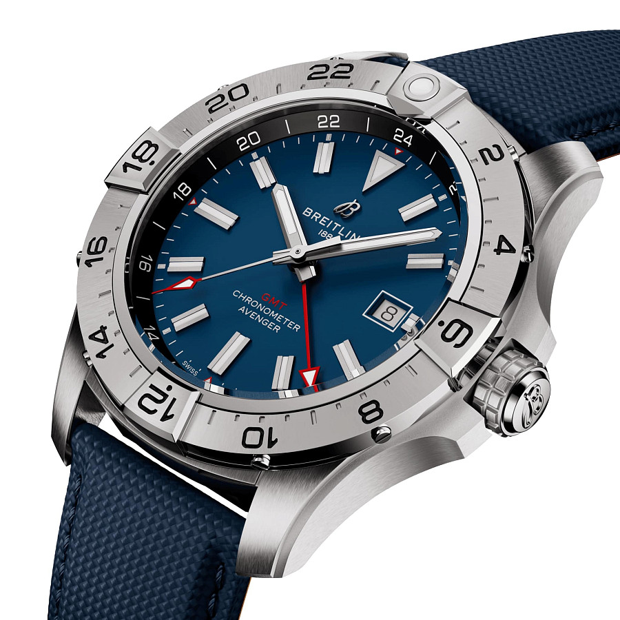 Часы Breitling Avenger Automatic GMT 44 A32320101C1X1 — механические, сталь металл