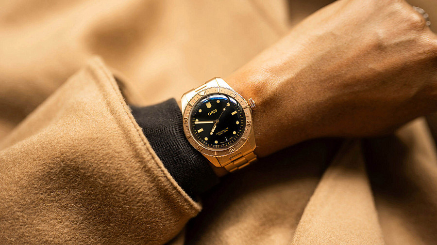 Часы Oris Divers Sixty‑Five Date 01 733 7771 3154-07 4 19 18BR — Швейцария, механические