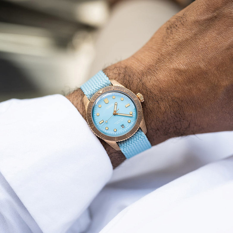 Часы Oris Divers Sixty‑Five 'Cotton Candy' 01 733 7771 3155-07 3 19 02BRS — женские, тканевый