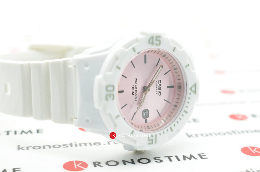 Часы Casio Collection LRW-200H-4E3VEF — кварцевые, пластик