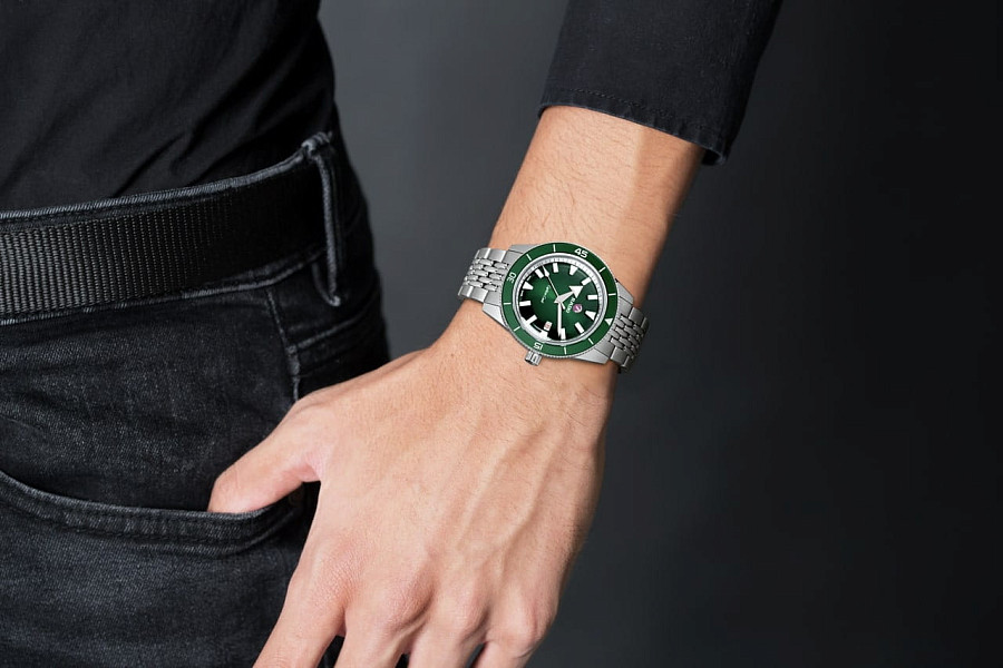 Часы Rado Captain Cook Automatic R32505313 — металл сталь керамика, нержавеющая сталь