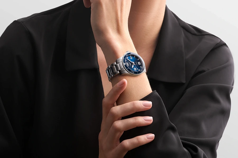 Часы Longines HydroConquest L3.780.4.96.6 — сталь металл, нержавеющая сталь