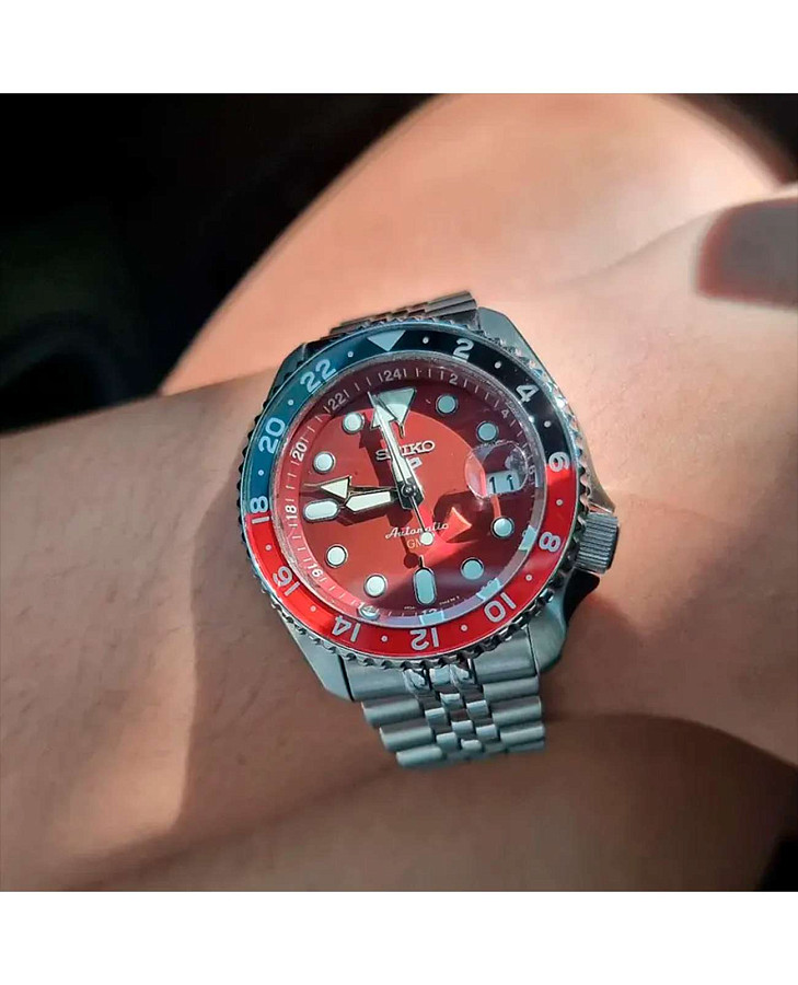 Часы Seiko 5 Sports SSK031K1 — мужские, нержавеющая сталь