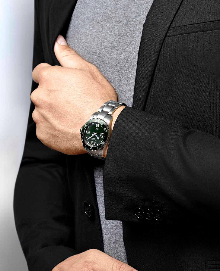 Часы Longines HydroConquest L3.785.4.06.6 — артикул L37854066