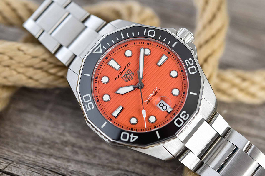 Часы TAG Heuer Aquaracer Professional 300 Orange Diver WBP201F.BA0632 — оранжевый, сталь металл
