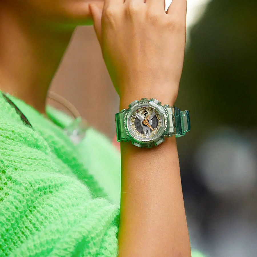 Часы Casio G-Shock GMA-S110GS-3A — электронные, пластик