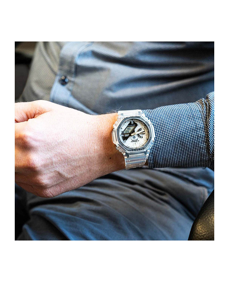 Часы Casio G-Shock GA-2140RX-7AER — электронные, пластик