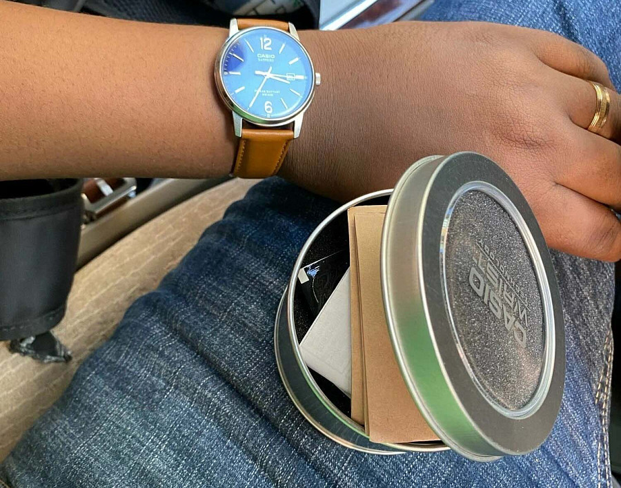 Часы Casio Collection MTS-110L-2A — сталь металл, Япония