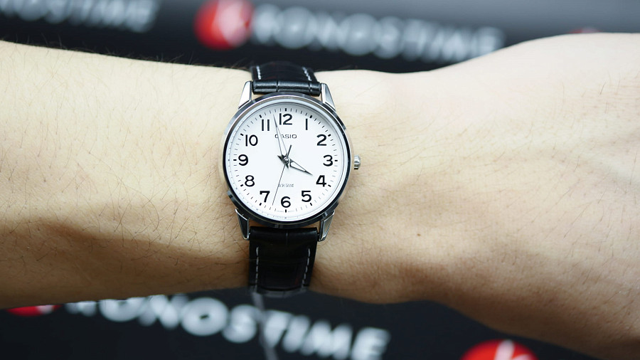 Часы Casio Collection LTP-1303PL-7B — женские, черный