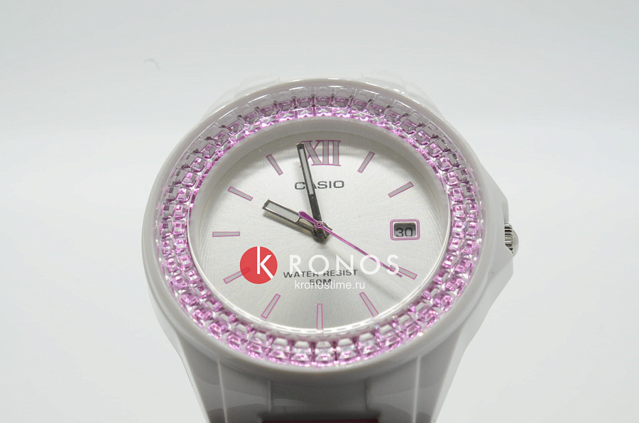 Часы Casio Collection LX-500H-4E3 — кварцевые, пластик