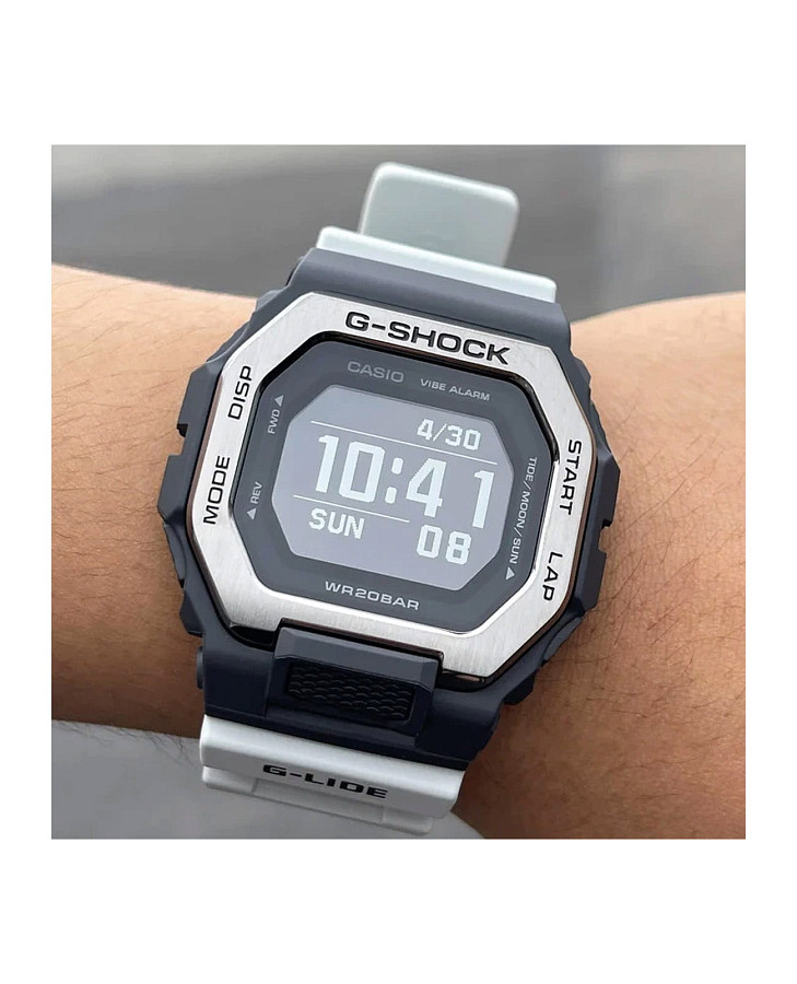 Часы Casio G-Shock GBX-100TT-8ER — пластик, Япония