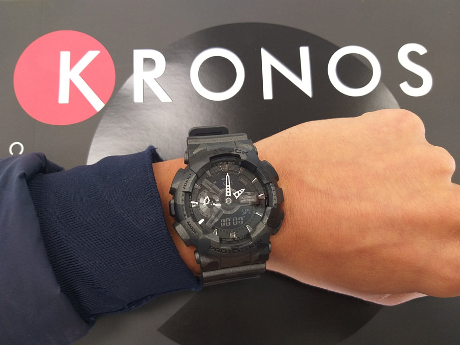 Часы Casio G-Shock GA-110CM-1A — пластик, мужские
