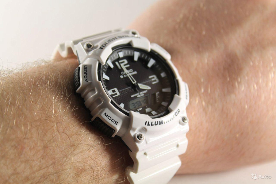 Часы Casio AQ-S810WC-7A — мужские, белый
