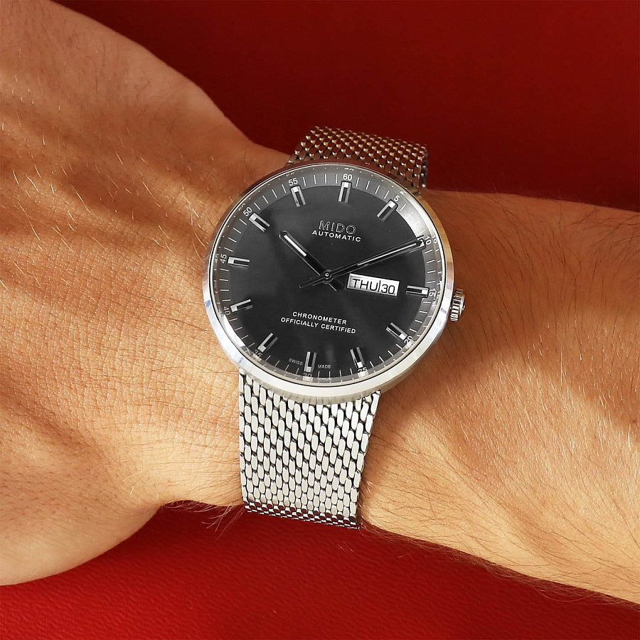 Часы Mido Commander Icone M031.631.11.061.00 — Швейцария, механические