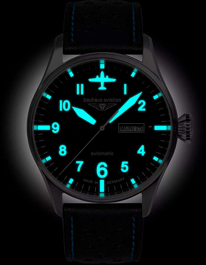 Часы Bauhaus Aviation Flight Control 27663 — механические, металл сталь