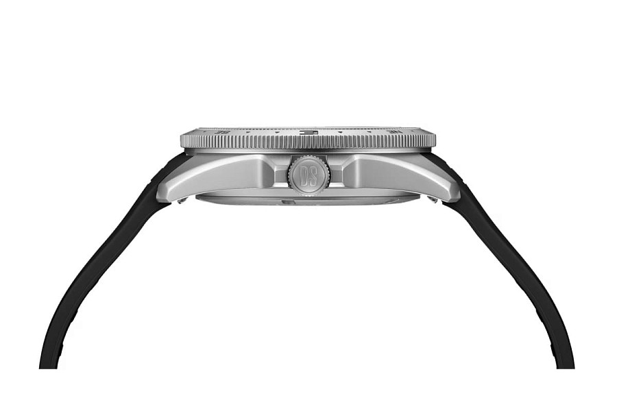 Часы Certina DS-X GMT C047.452.17.081.01 — артикул C0474521708101