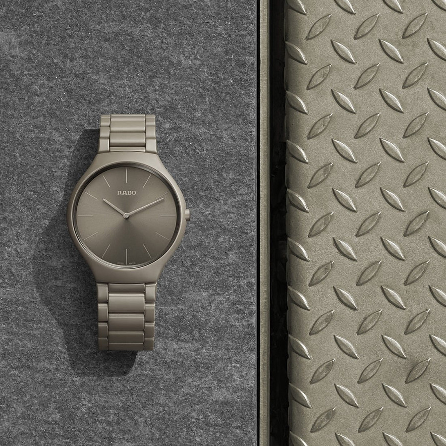 Часы Rado True Thinline Le Corbusier R27098682 — Швейцария, кварцевые