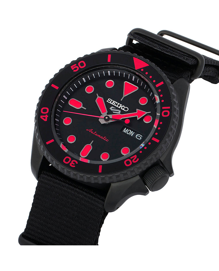 Часы Seiko 5 Sports SRPD83K1 — механические, Япония, мужские