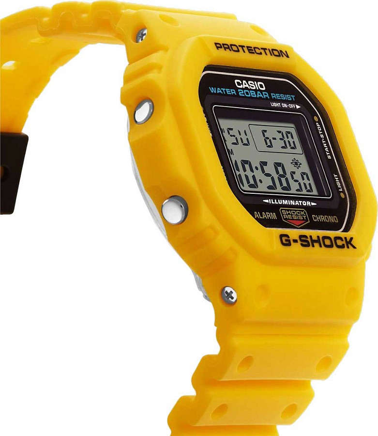 Часы Casio G-Shock DWE-5600R-9 — мужские, пластик