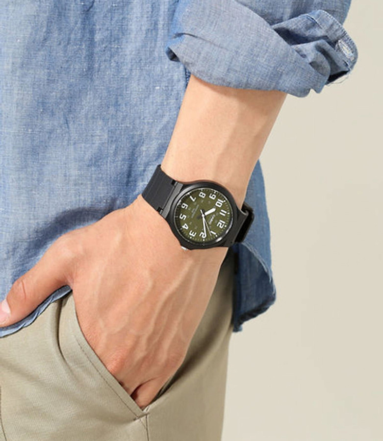 Часы Casio Collection MW-240-3BVDF (MW-240-3B) — кварцевые, пластик