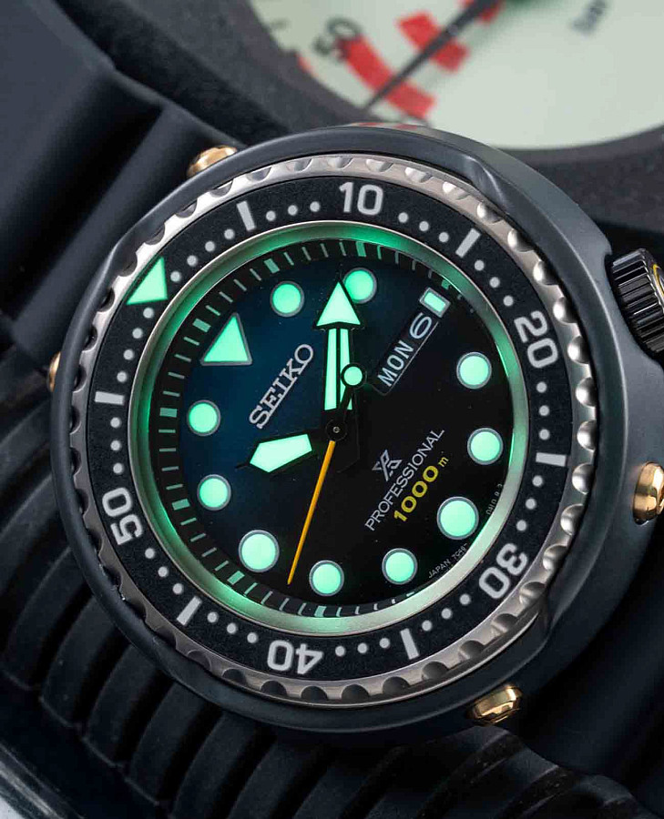 Часы Seiko Prospex S23635J1 — Япония, кварцевые