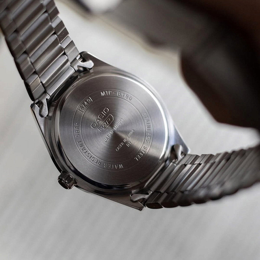 Часы Casio Collection MTP-B180D-7A — кварцевые, сталь металл