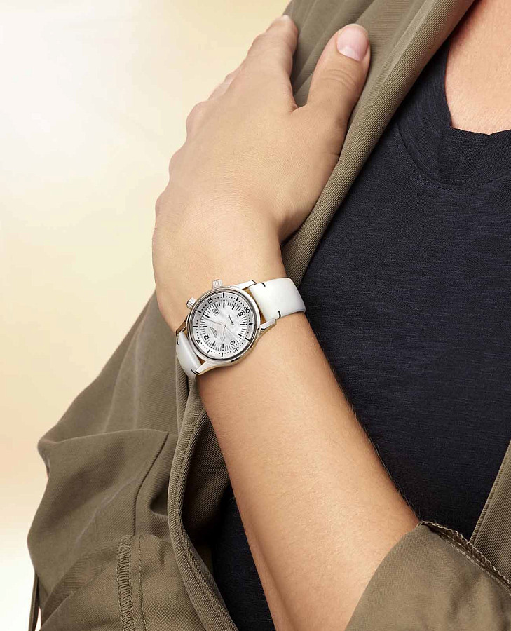 Часы Longines Legend Diver Watch L3.374.4.80.0 — женские, кожаный
