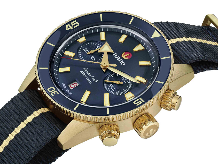 Часы Rado Captain Cook Automatic Chronograph R32146208 — механические, металл бронза