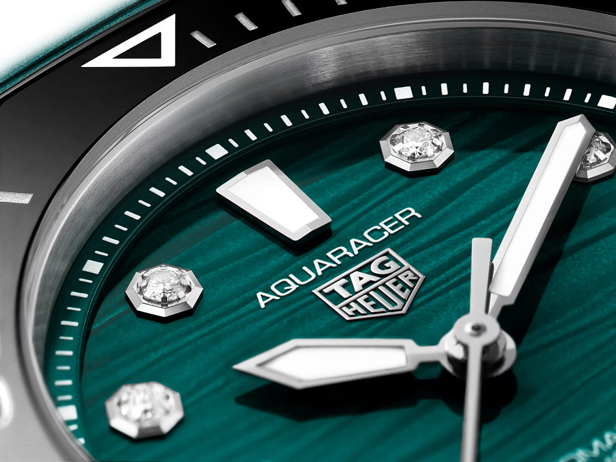 Часы TAG Heuer Aquaracer Professional 300 WBP231G.FT6226 — артикул WBP231G.FT6226