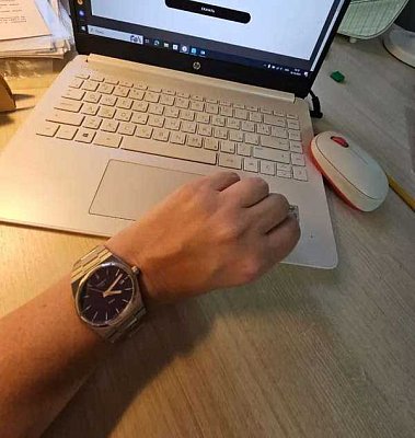 Фото покупателя: Швейцарские наручные часы Tissot PRX 35 mm T137.210.11.041.00