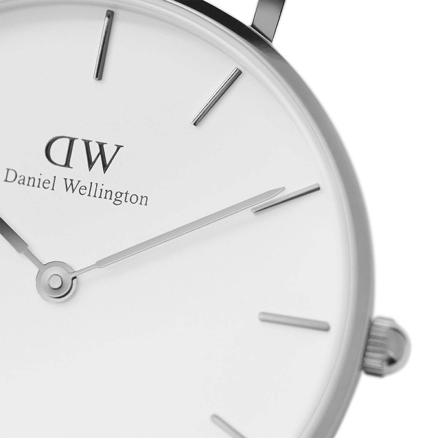 Часы Daniel Wellington Petite Sterling DW00100164 — кварцевые, металл сталь