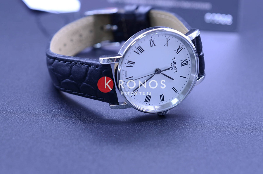 Часы Tissot Everytime Small T109.210.16.033.00 — сталь металл, Швейцария