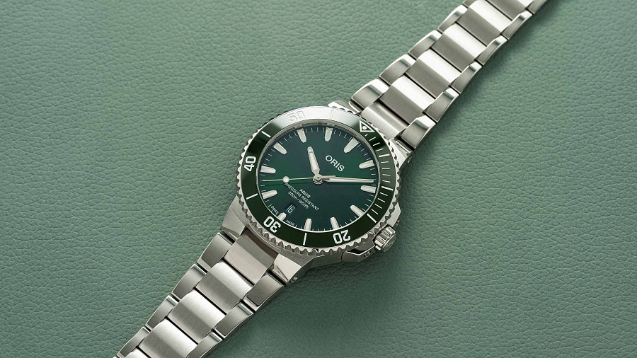Часы Oris Aquis Date 01 733 7787 4157-07 8 22 04PEB — сталь металл, Швейцария