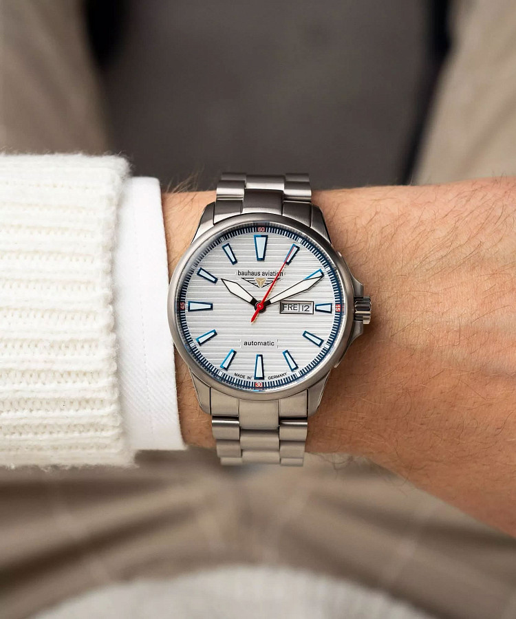 Часы Bauhaus Aviation Iron Annie 2862M1 — титановый, мужские