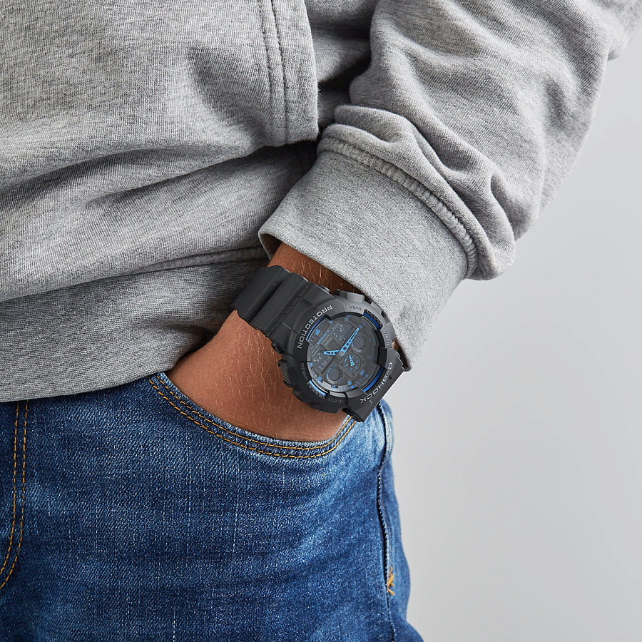 Часы Casio G-Shock GA-100-1A2NDR (GA-100-1A2DR) — электронные, пластик