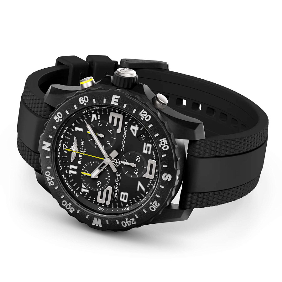 Часы Breitling Professional Endurance Pro 44 X82310E51B1S2 — пластик, Швейцария