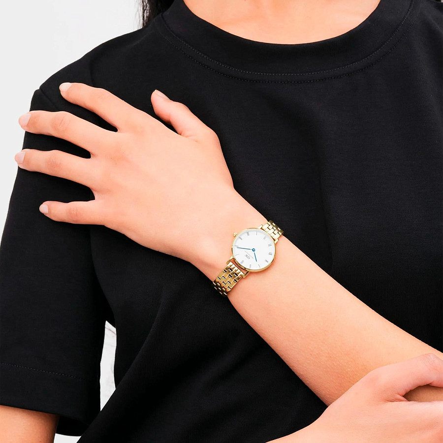 Часы Daniel Wellington Petite Roman Numerals 5-Link Gold DW00100682 — нержавеющая сталь с pvd-покрытием, женские