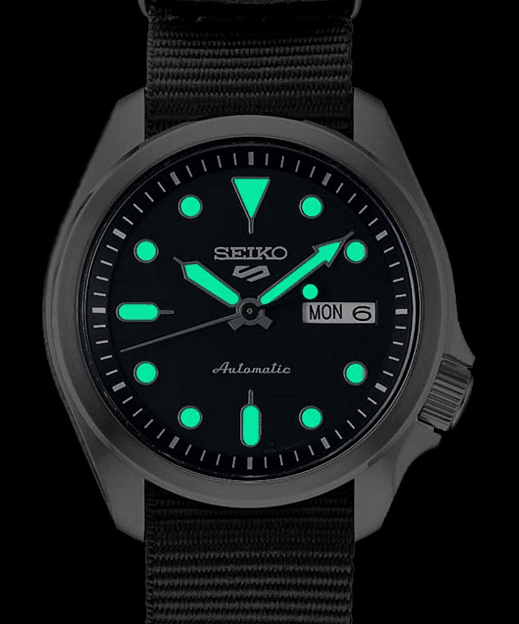 Часы Seiko 5 Sports SRPE63K1 — мужские, нейлон
