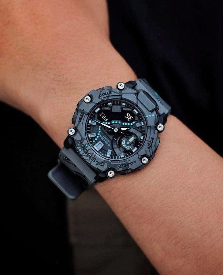 Часы Casio G-Shock GA-2200SBY-8A — электронные, пластик