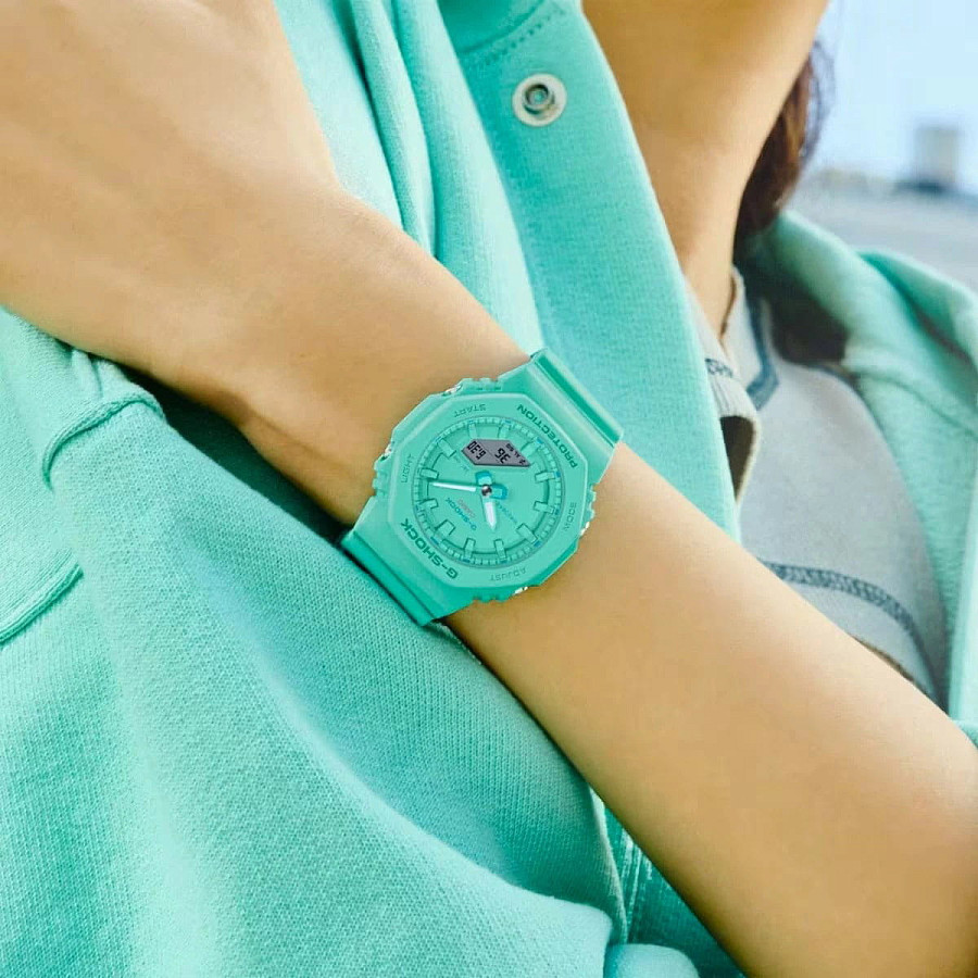 Часы Casio G-Shock GMA-P2100-2A — пластик, женские