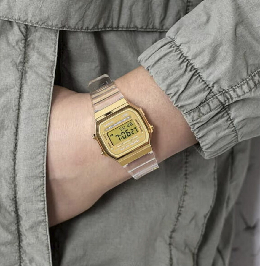 Часы Casio Vintage A168XESG-9AEF — кварцевые, пластик