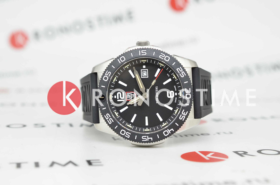 Часы Luminox Pacific Diver XS.3121.1 — кварцевые, металл сталь