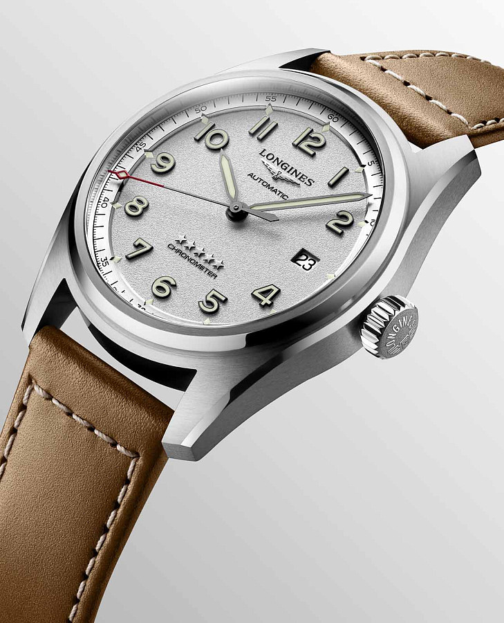Часы Longines Spirit L3.810.4.73.2 — мужские, кожаный