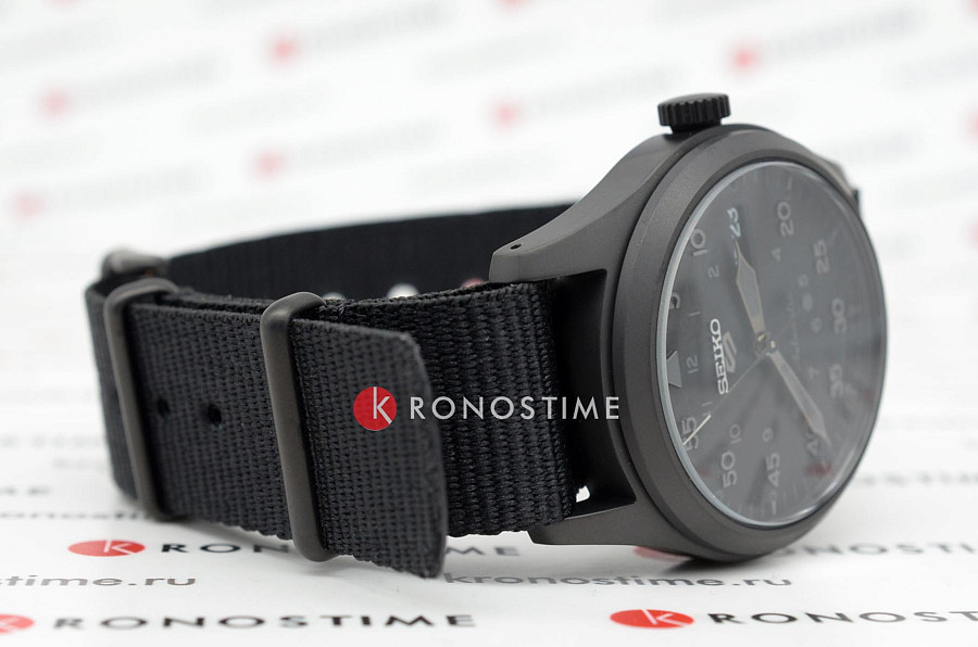 Часы Seiko 5 Sports The Stealth SRPJ11K1 — артикул SRPJ11K1