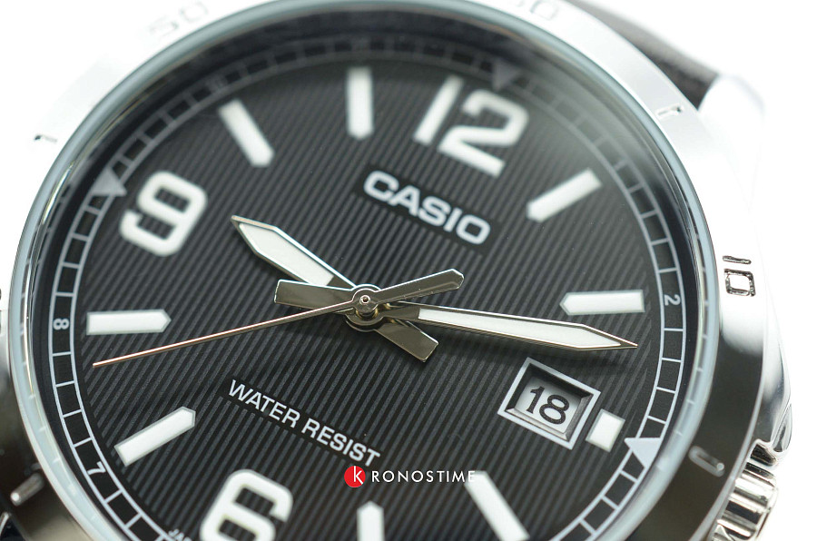 Часы Casio Collection MTP-V004L-1BUDF (MTP-V004L-1B) — сталь металл, Япония