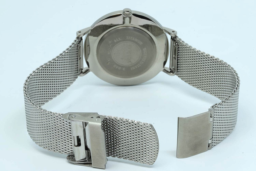 Часы Boccia Titanium 3273-09 — кварцевые, титан