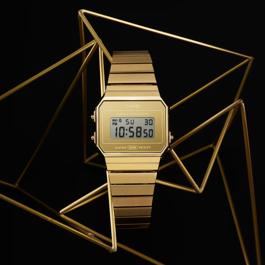 Часы Casio Vintage A700WEVG-9A — кварцевые, пластик